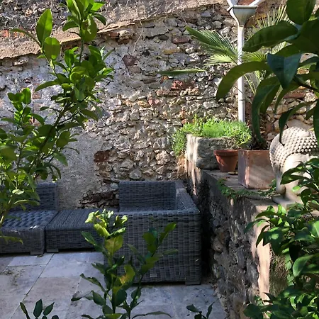 Maison Mia Majorelle * Roujan
